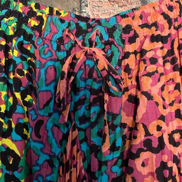 C CONCEPT - Multi-color Print A-Line Pleated Swing Midi Length Full Skirt - Picture 3 of 4